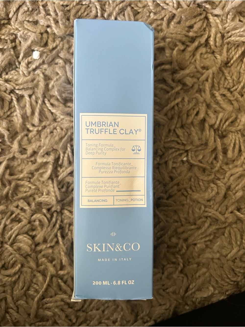 Skin&Co Umbrian Truffle Clay Toning Potion - Light Blue